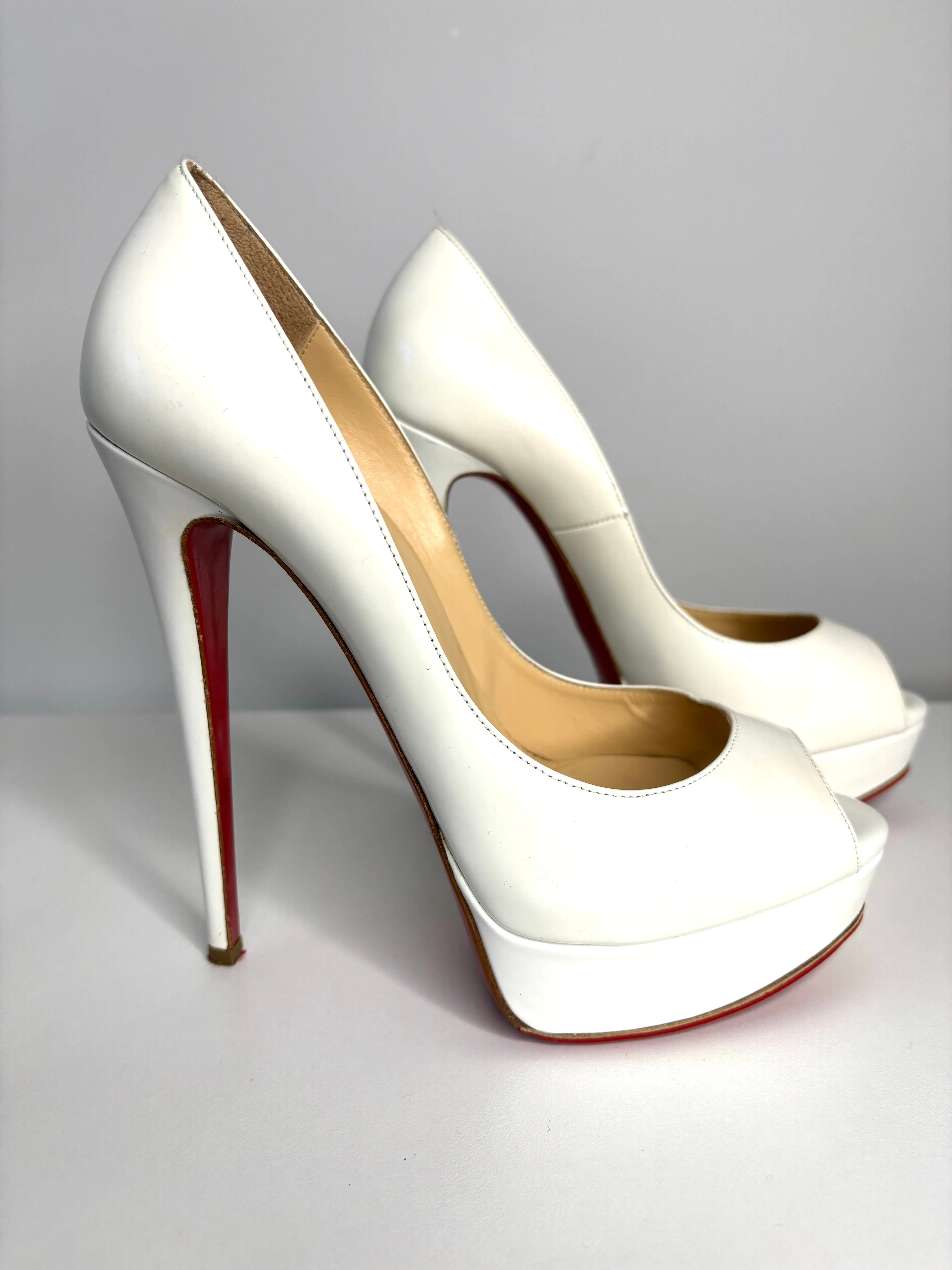Christian Louboutin Lady Peep White Jazz Calf Leather Platform Heels 39 UK6
