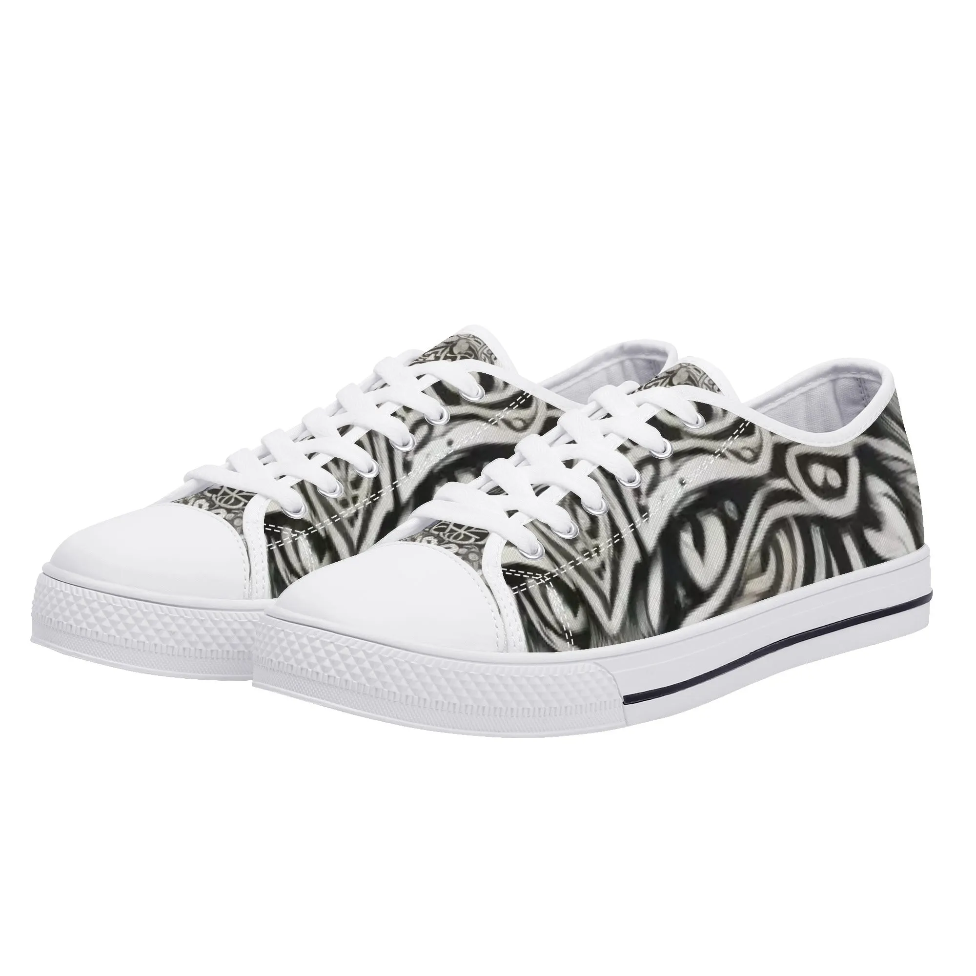 Nordic Kitty Womens Low Top