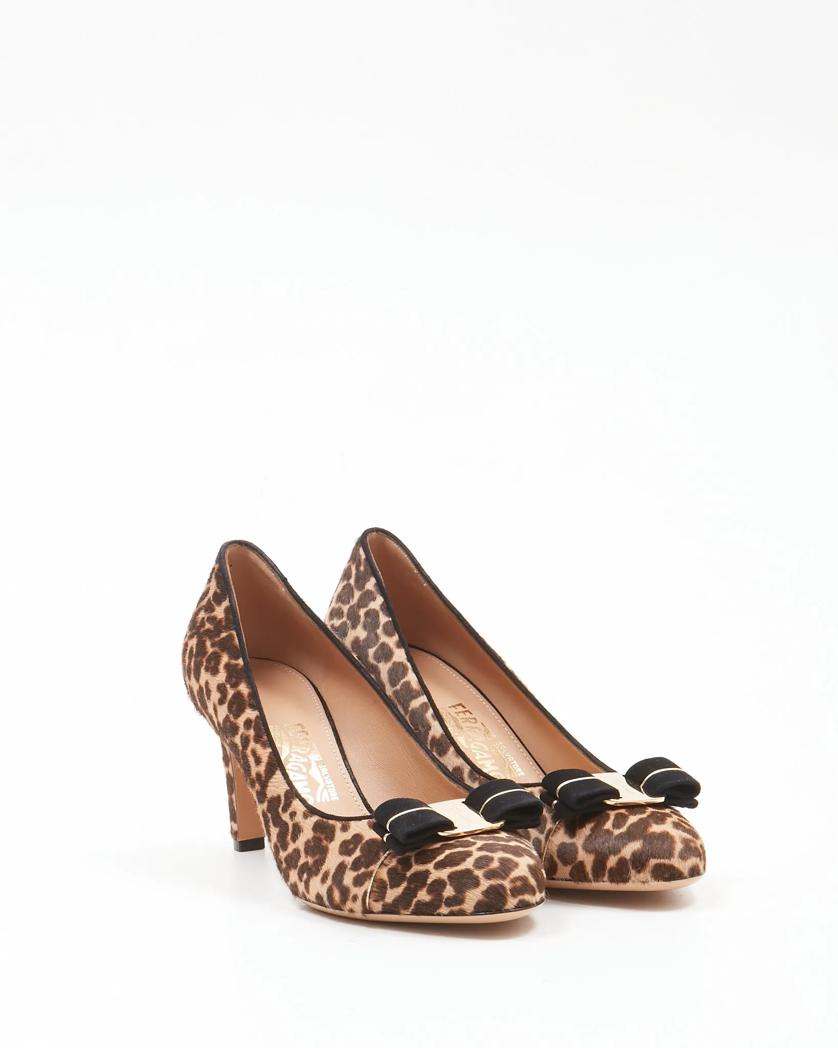 Salvatore Ferragamo Cheetah Print Pony Hair Pumps - 9
