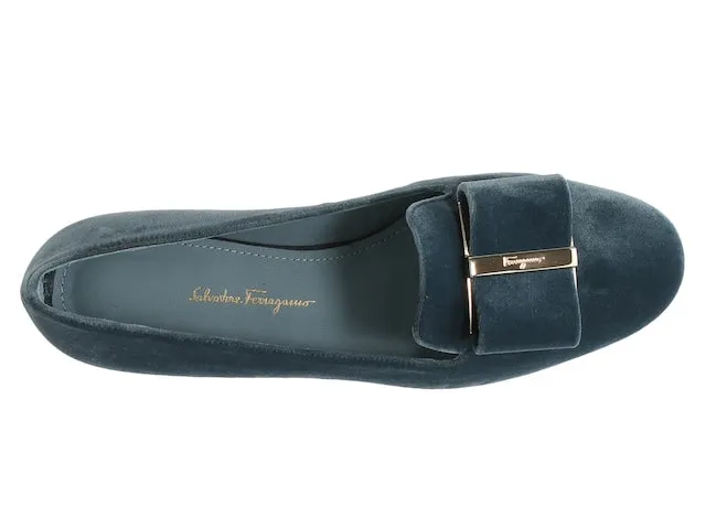 SALVATORE FERRAGAMO Sarno Women's 725068 Steel Blue Flats Size 5 D MSRP $695